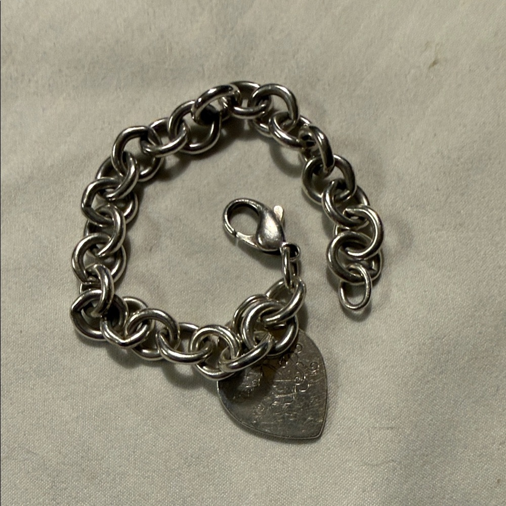 Tiffany & Co Heart Charm Bracelet - Picture 4 of 4